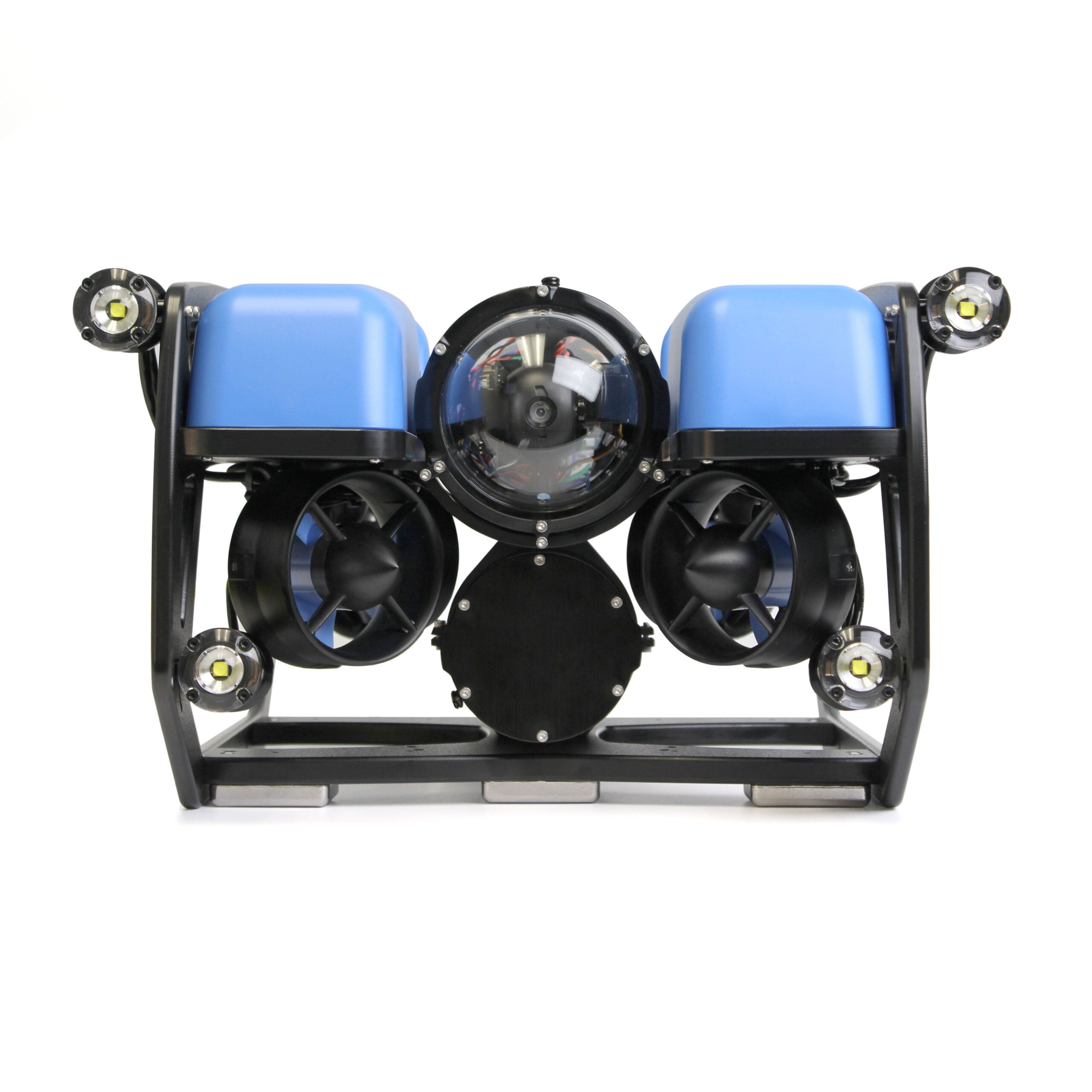 수중에서 운용 중인 Blue Robotics BlueROV2